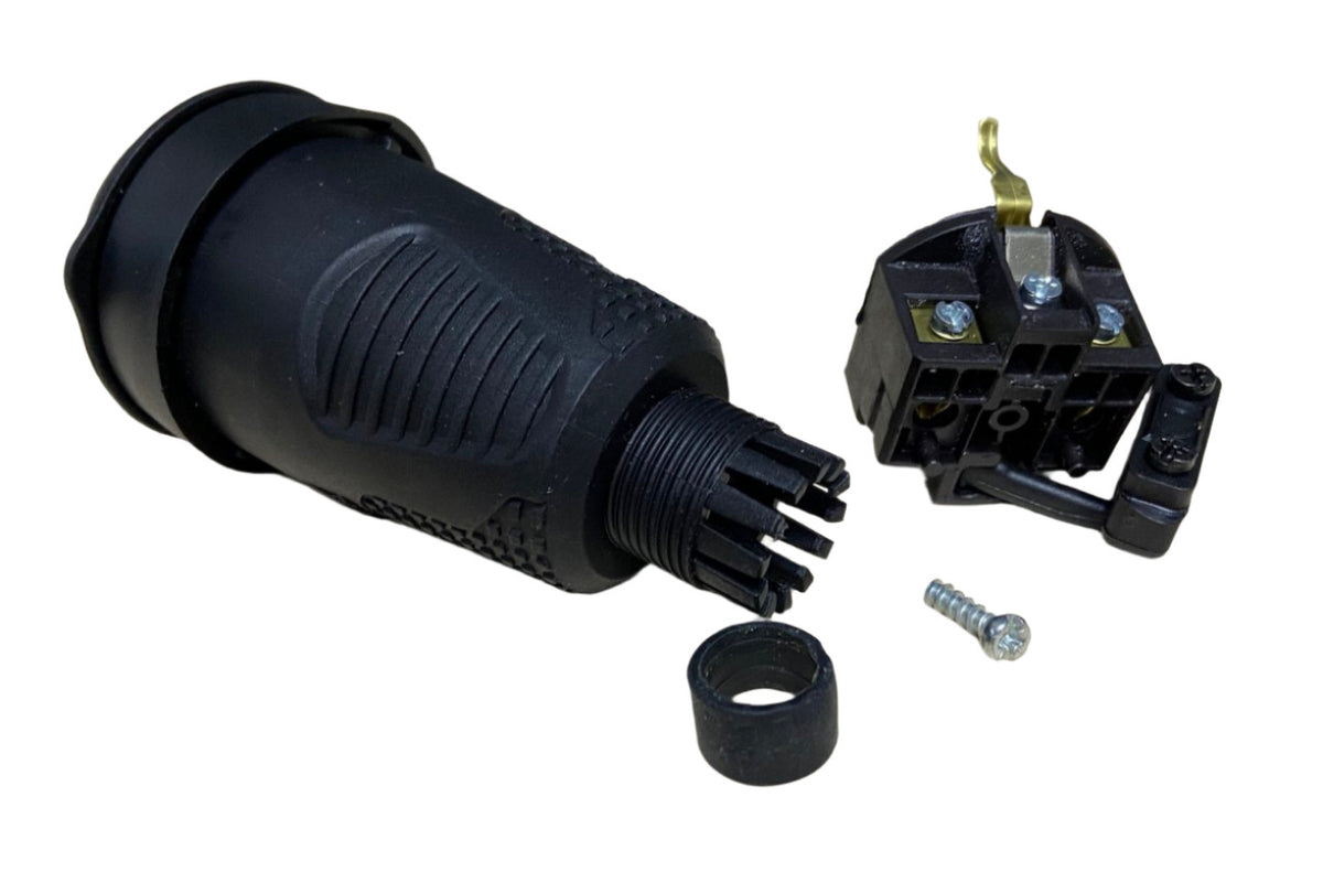 Hermetische schwarze Gummisteckdose IP54 mit Klappe 2P+Z 16A 250V SCHUKO RDP-F Bylion