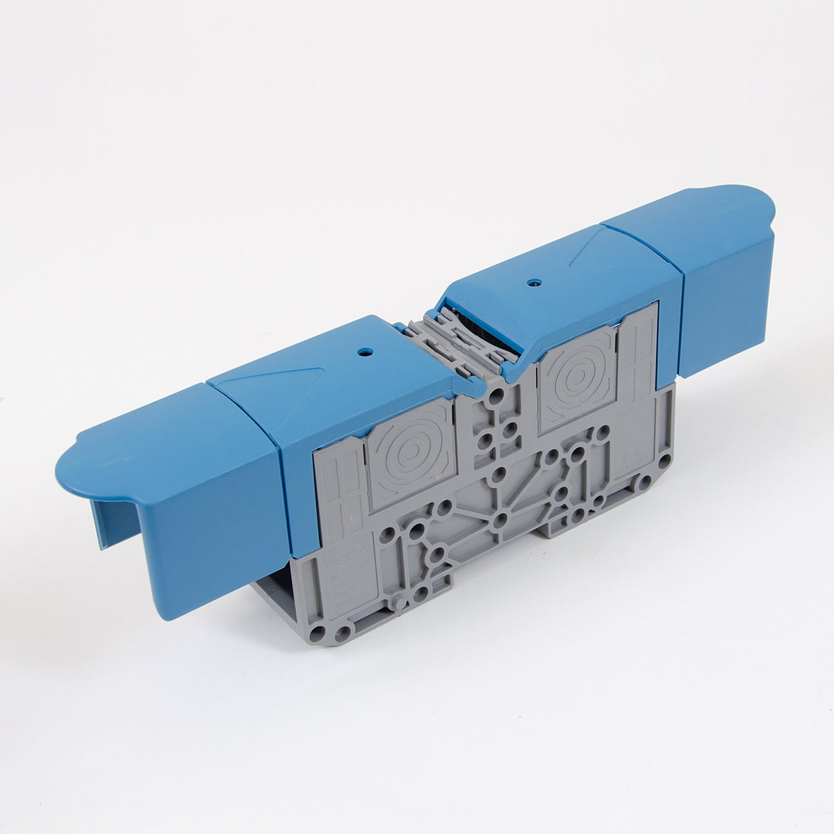 ONKA 120mm2 M10 screw terminal connector with protective cover, blue, 1030076