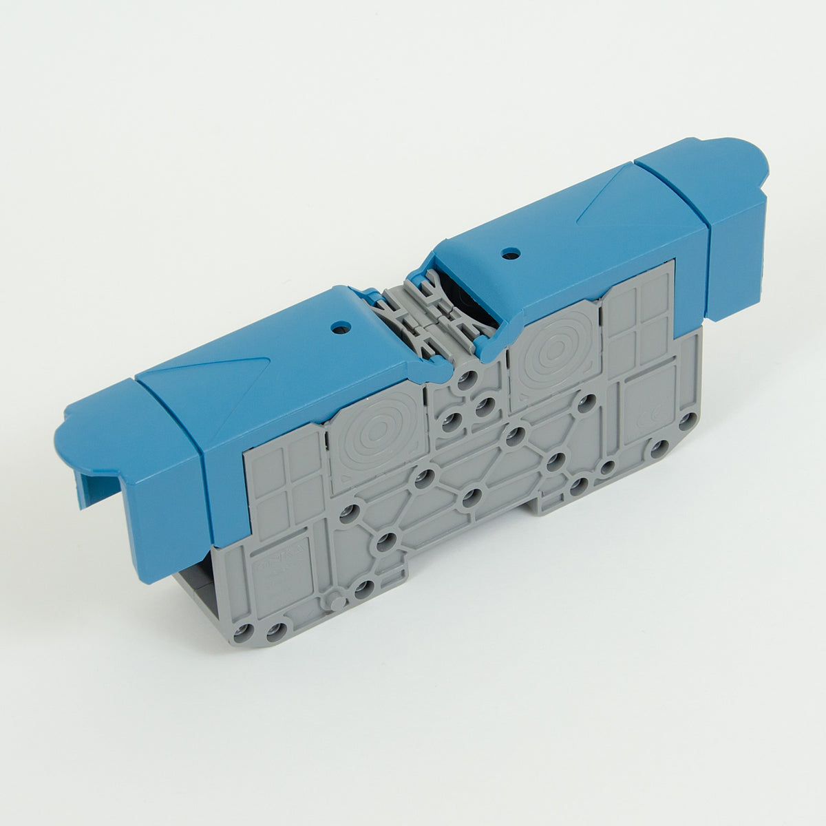 ONKA 95mm2 M8 screw terminal connector with protective cover, blue, 1030062